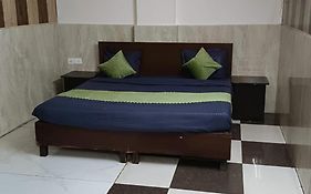 Hotel The Glory